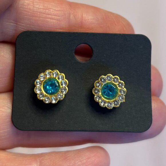 FREE with Purchase - Picture 1 of 5